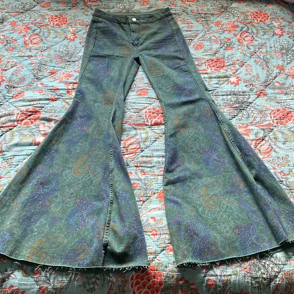 Reversible Bellbottoms